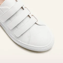 Archer White Croc Emboss
