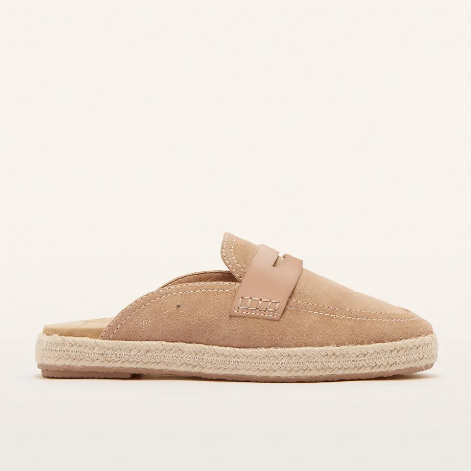 Arlie Camel Suede