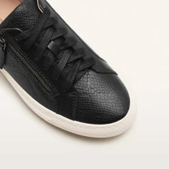 Billie Black Reptile