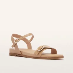 Bree Camel