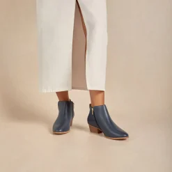 Charleston Dark Navy
