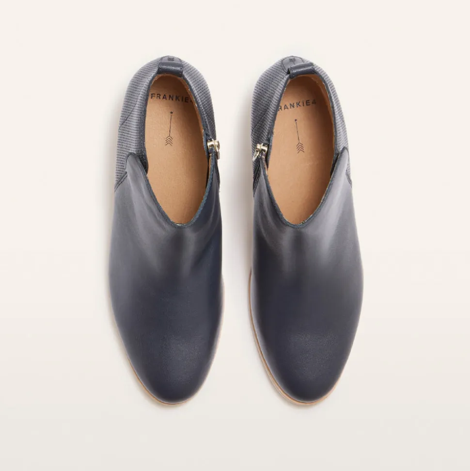 Charleston Dark Navy