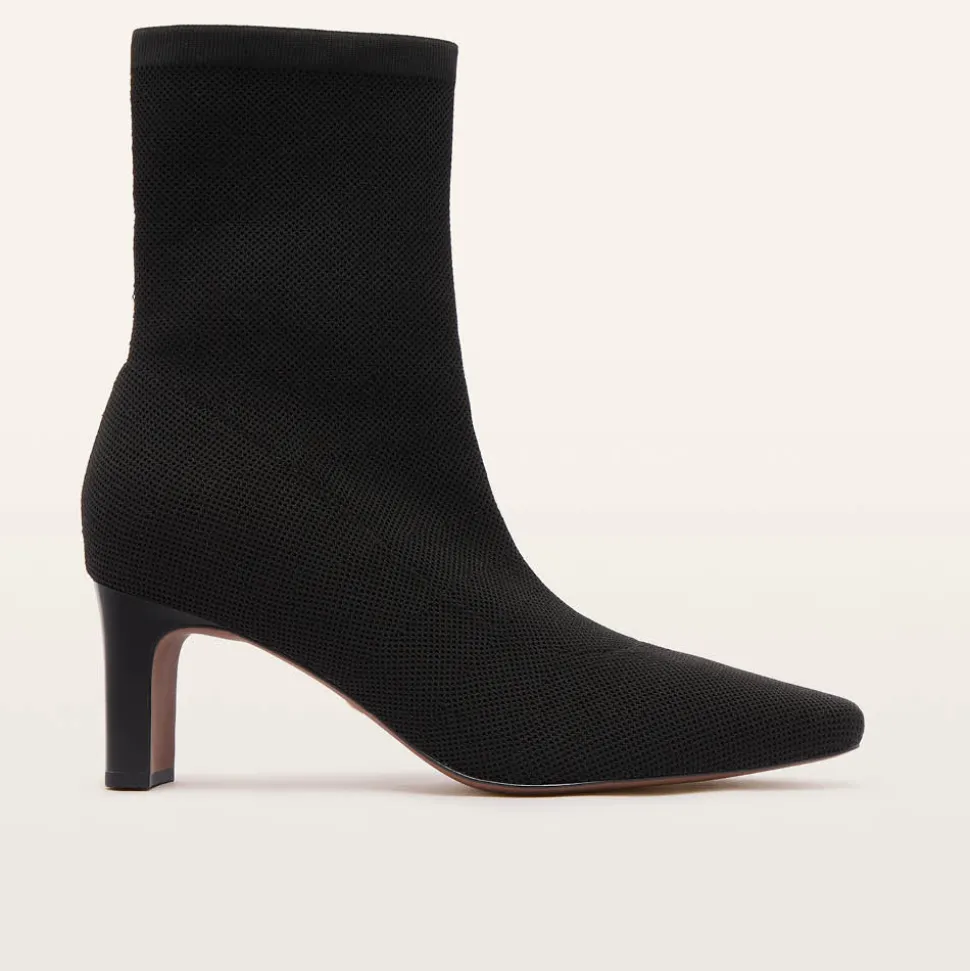 Melrose Black Knit