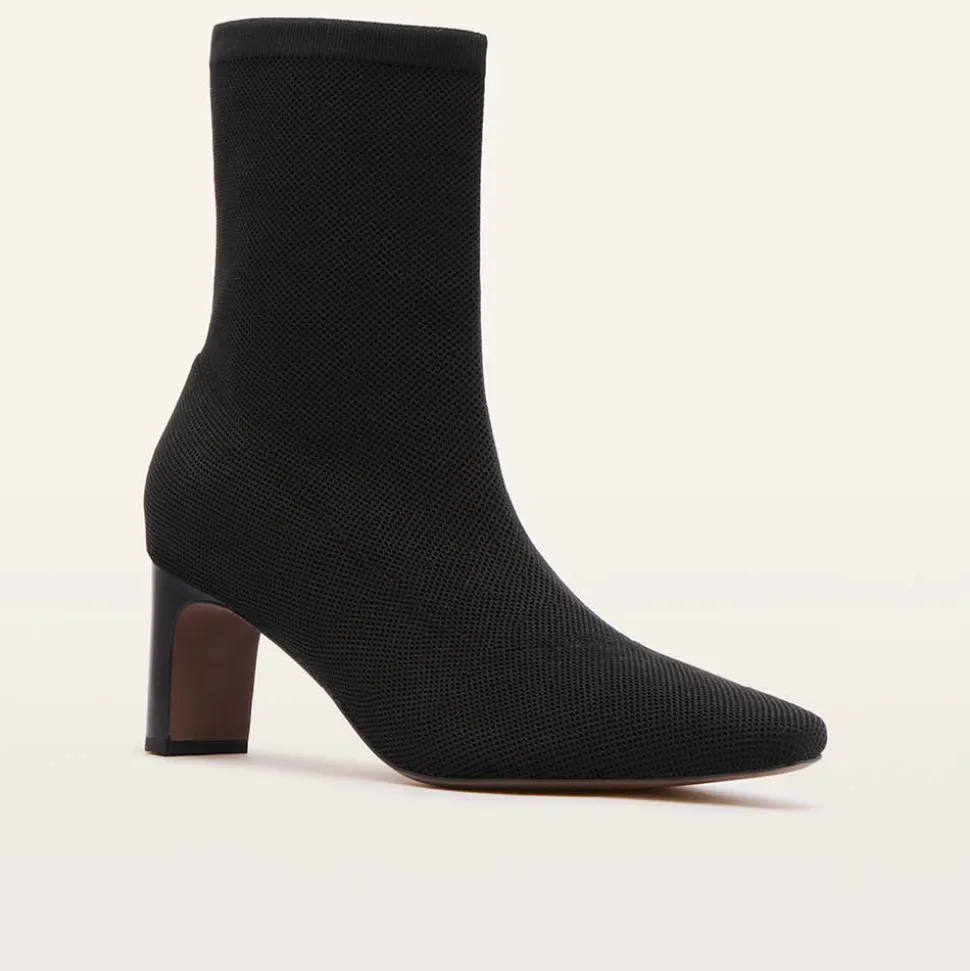 Melrose Black Knit