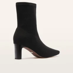 Melrose Black Knit