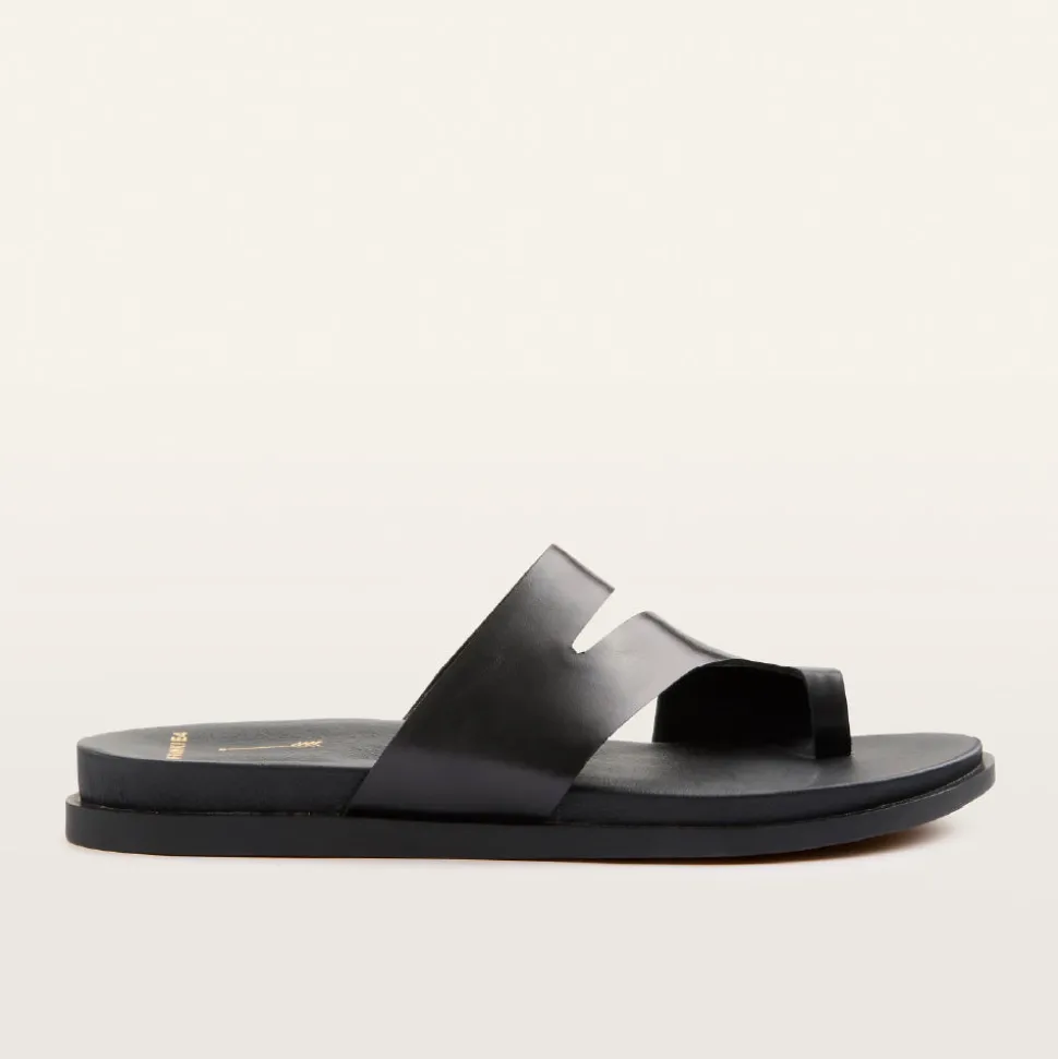 Riviera Black