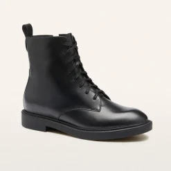 Scout Black