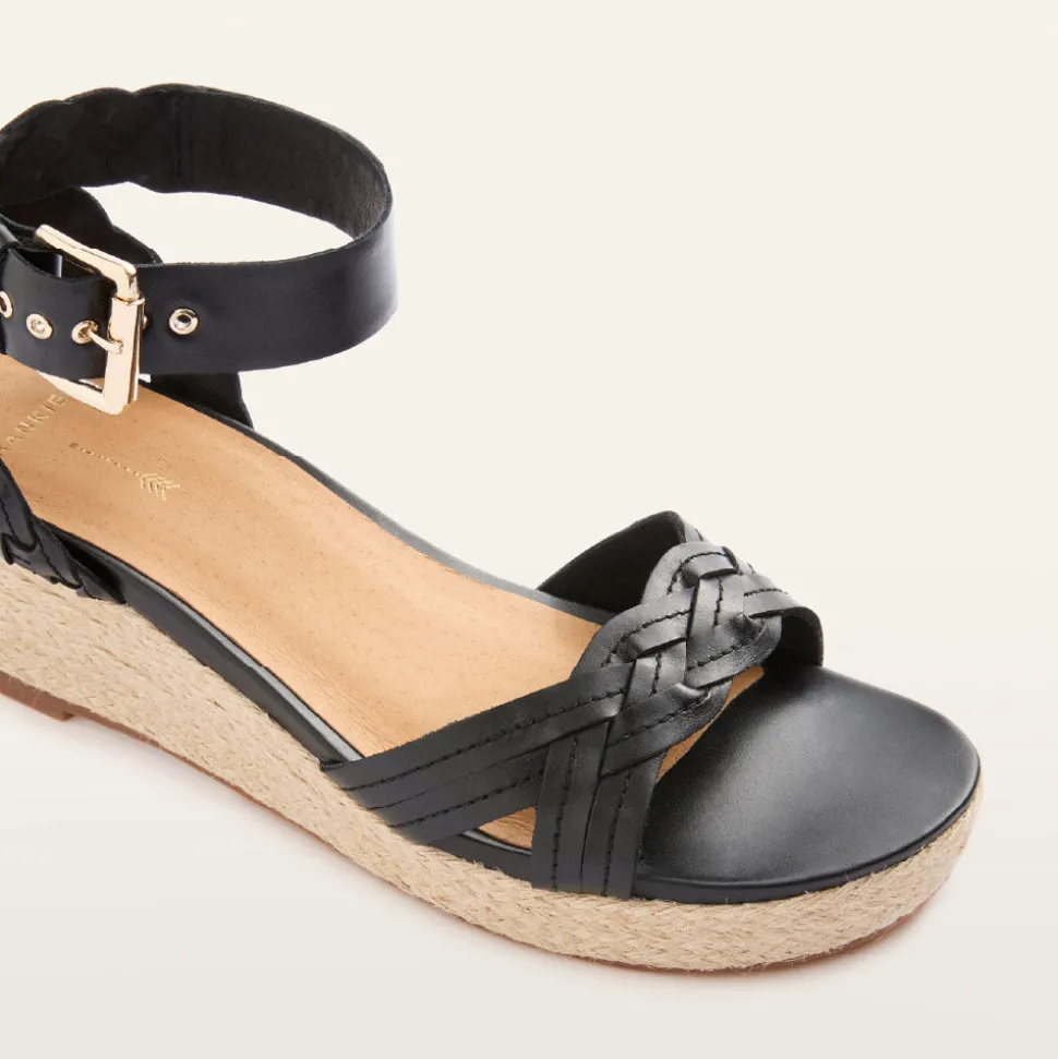Upton Black